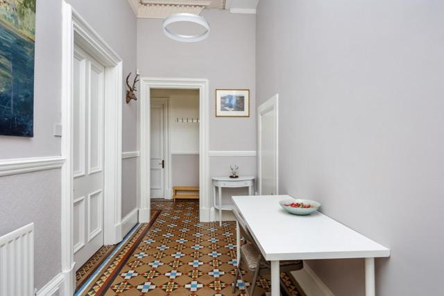 A Two Bedroom Apartment - Victorian Villa At 8 Priestfield Road EDI Exteriér fotografie